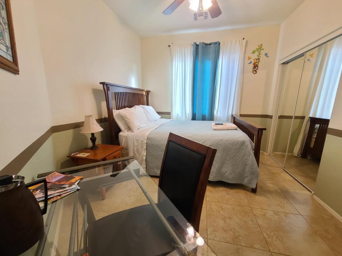 Phoenix Home Near Freeways And Airport Εξωτερικό φωτογραφία
