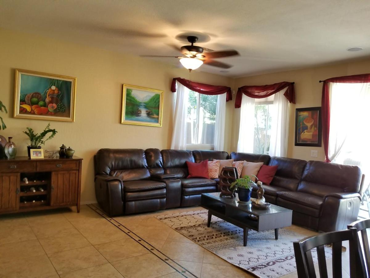 Phoenix Home Near Freeways And Airport Εξωτερικό φωτογραφία