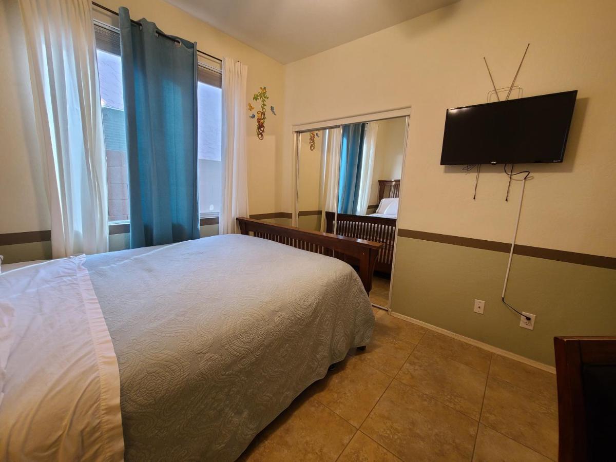 Phoenix Home Near Freeways And Airport Εξωτερικό φωτογραφία